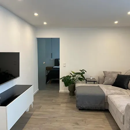 Moderne 2-zimmer-wohnung - Kueche - Balkon - Wifi * 魏布林根