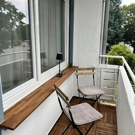 Moderne 2-zimmer-wohnung - Kueche - Balkon - Wifi 公寓 魏布林根