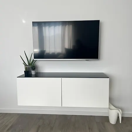 Moderne 2-zimmer-wohnung - Kueche - Balkon - Wifi 公寓 魏布林根