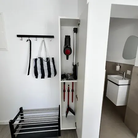 公寓 Moderne 2-zimmer-wohnung - Kueche - Balkon - Wifi 魏布林根